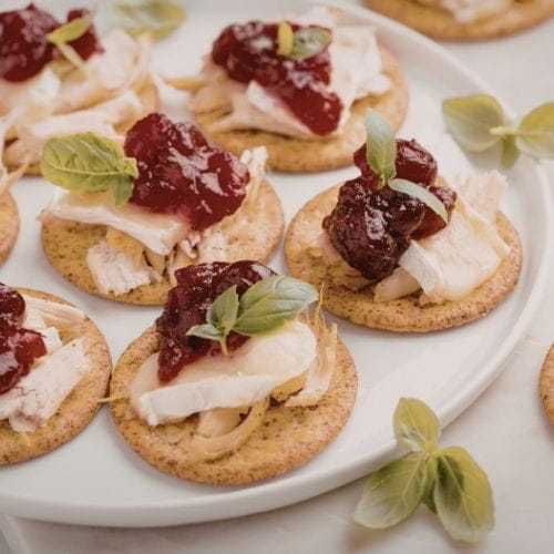 Crackers with Cream Cheese