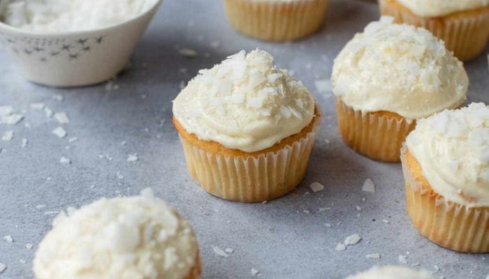 Coconut Cream Cupcakes