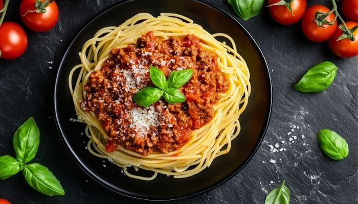 Spaghetti with Fresh Tomato Sauce