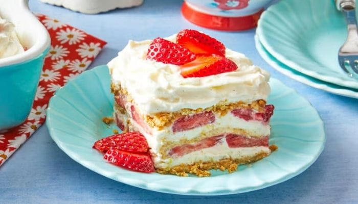 Strawberry Icebox Cake