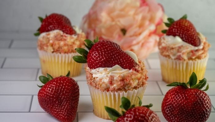 Strawberry Shortcake Cupcakes