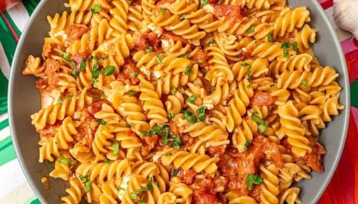Tomato Chickpea Pasta