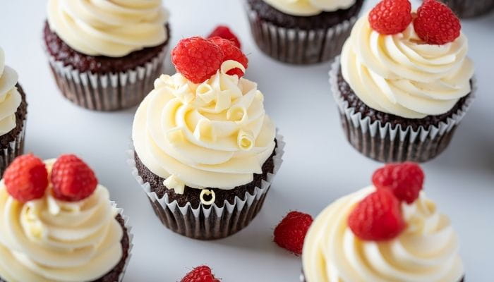 White Chocolate Raspberry Cupcakes