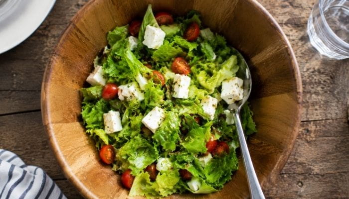 Caprese Lettuce Salad