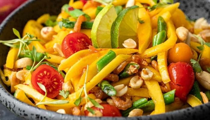 Thai Mango Salad with Peanuts