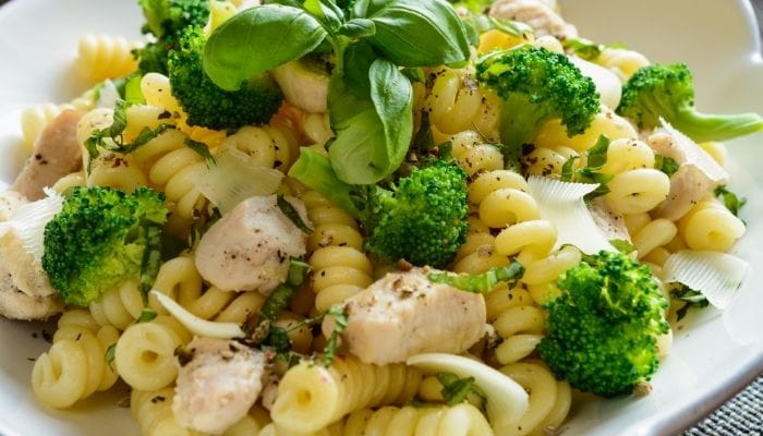 Broccoli Chicken Pasta Salad
