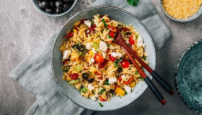 Orzo Salad with Olives and Feta
