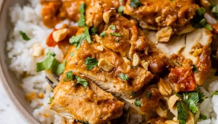 Slow Cooker Peanut Chicken