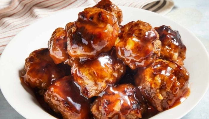 Slow Cooker Sweet and Sour Meatballs